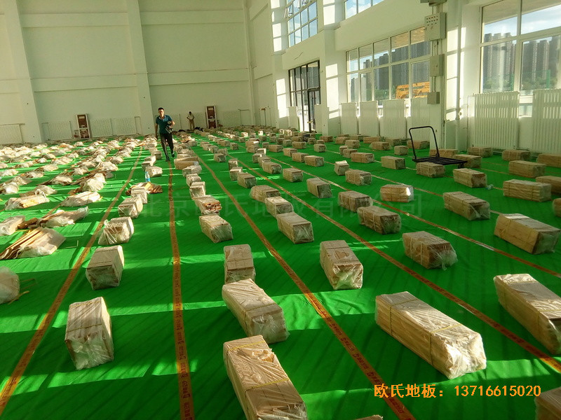 �y���������y��С�W(xu��)�@���^�\(y��n)��(d��ng)ľ�ذ���b����2