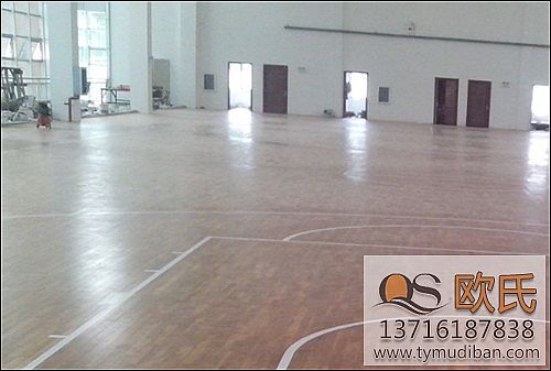 體育運動實木地板,體育實木地板,體育運動地板 體育運動實木地板,體育實木地板,體育運動地板